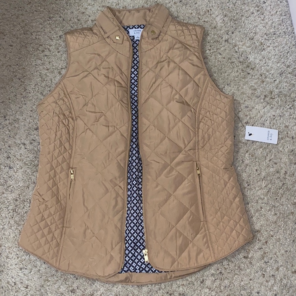 Crown Ivy Vest